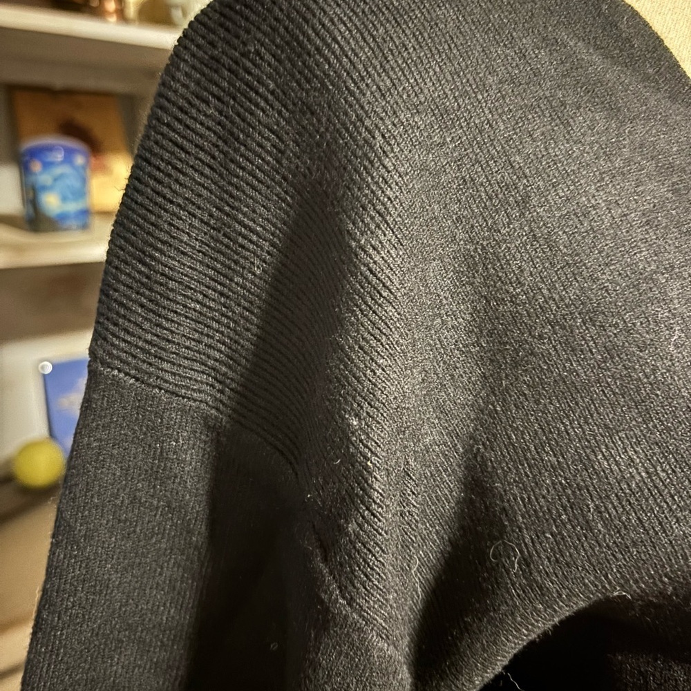 Dynamite Black V-Neck Sweater balloon sleeve xs - Picture 4 of 12